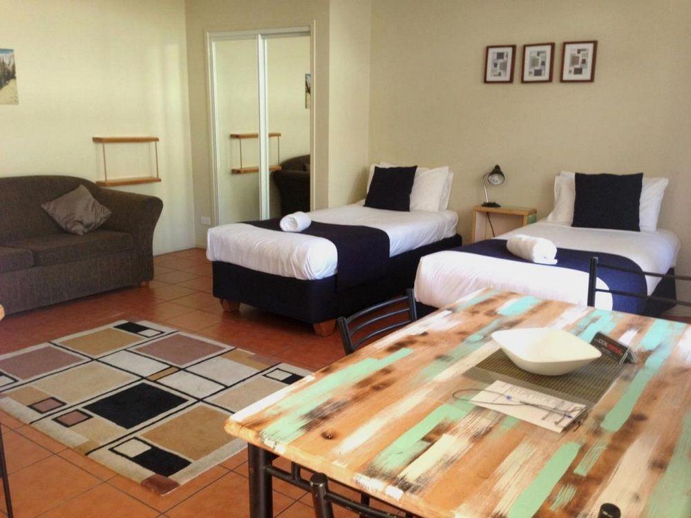 Byron Central Apartments Byron Bay Esterno foto