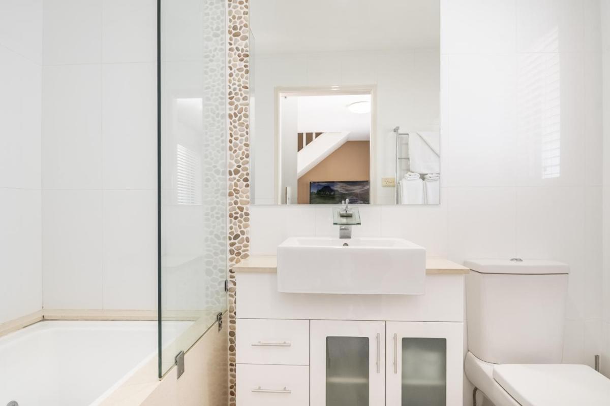 Byron Central Apartments Byron Bay Esterno foto