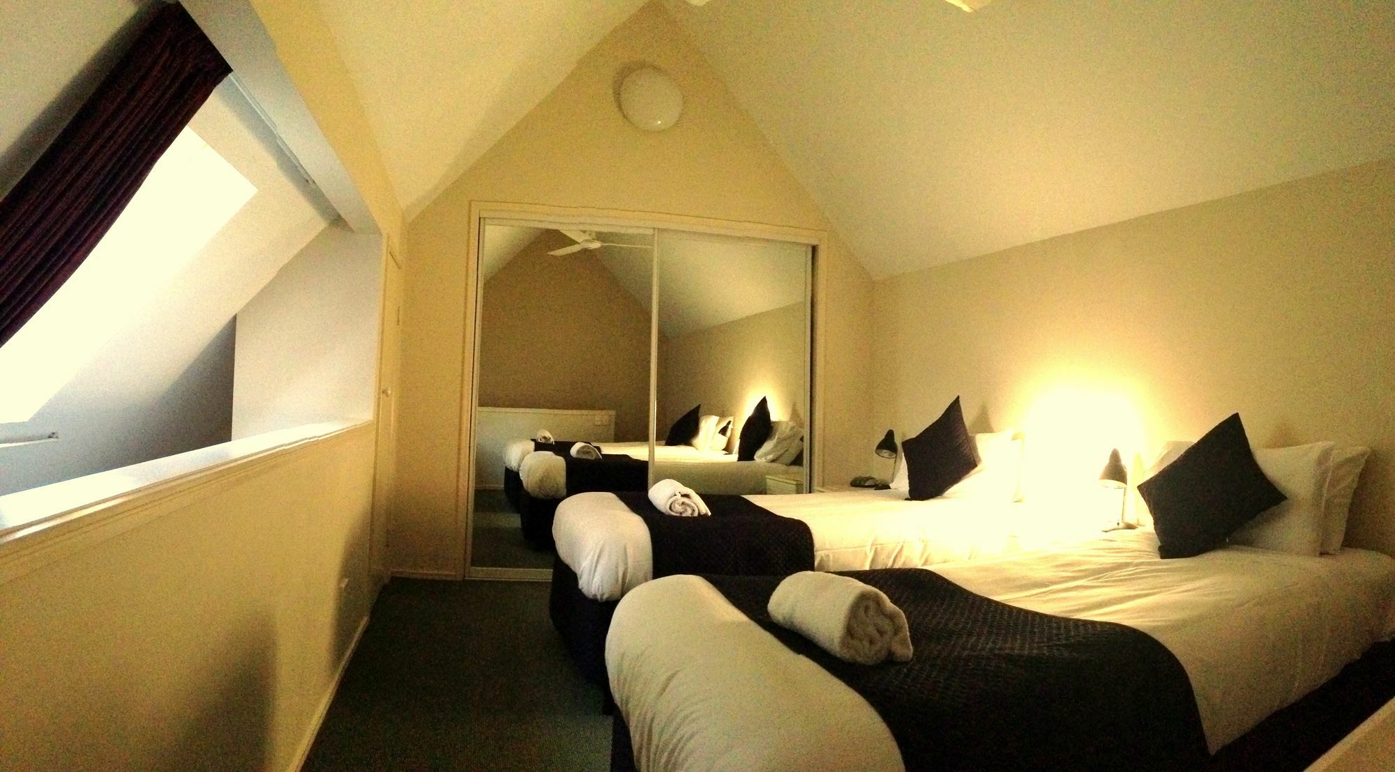 Byron Central Apartments Byron Bay Esterno foto
